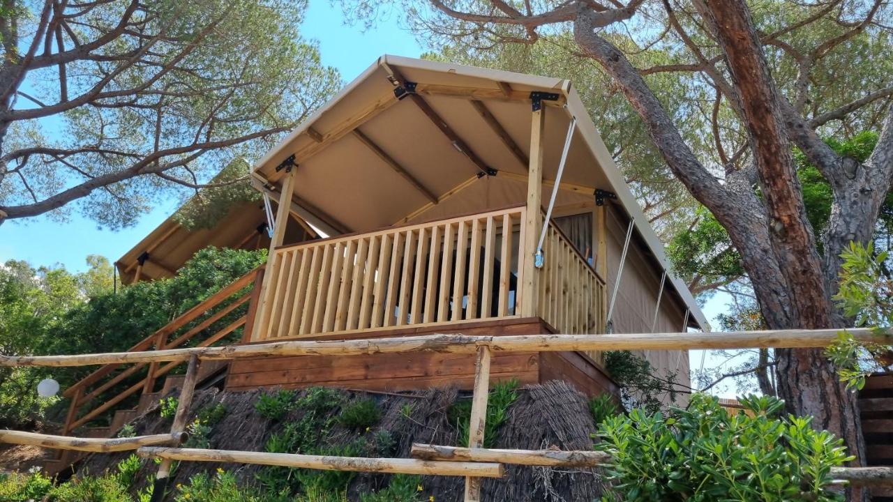 Camping Lacona Pineta Capoliveri  Buitenkant foto