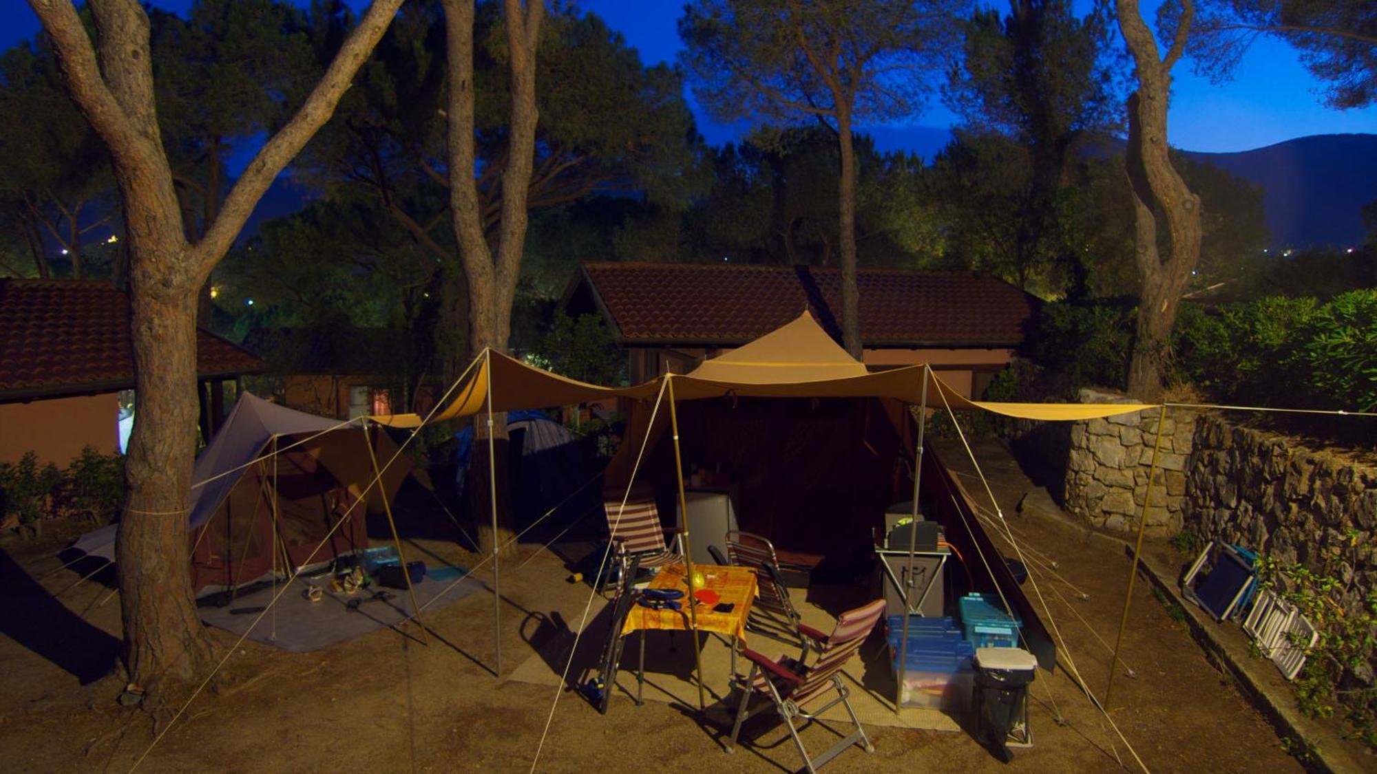Camping Lacona Pineta Capoliveri  Buitenkant foto