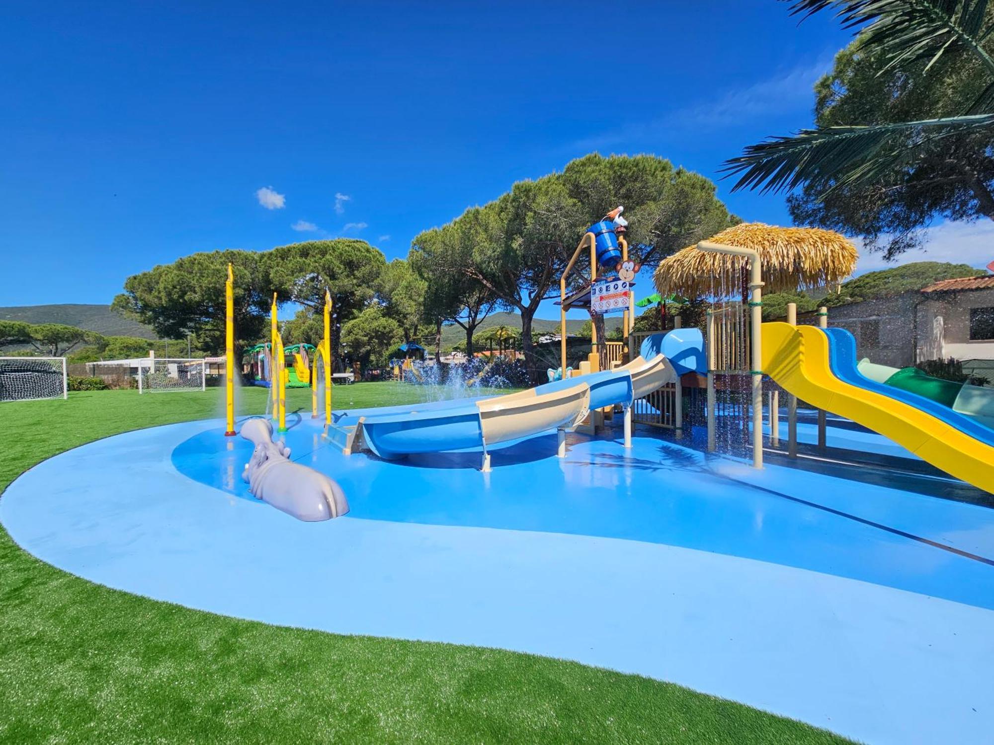 Camping Lacona Pineta Capoliveri  Buitenkant foto